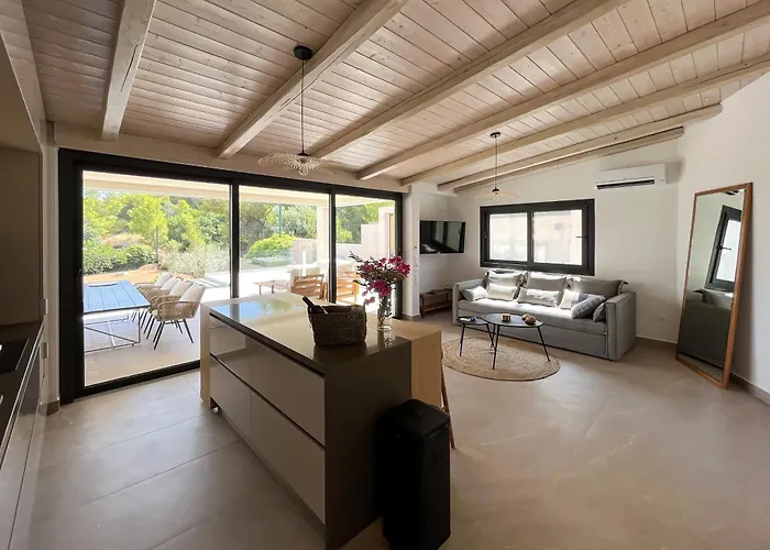 Villa Althea In Porto Cheli